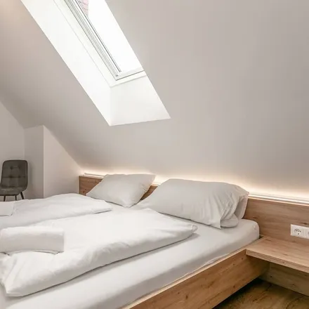 Rent this 4 bed apartment on 8763 Pölstal