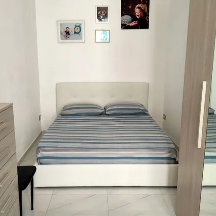 Image 1 - Cagliari, Casteddu/Cagliari, Italy - Apartment for rent