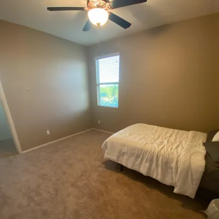 Image 2 - 660 South 165th Avenue, Goodyear, AZ 85338, USA - Room for rent