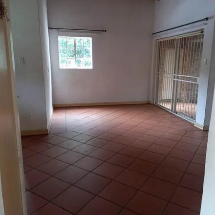 Image 2 - North Street, Rietondale, Pretoria, 0084, South Africa - Apartment for rent