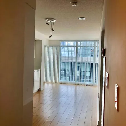 Image 1 - Luna Vista, 25 Capreol Court, Old Toronto, ON M5V 4B3, Canada - Apartment for rent