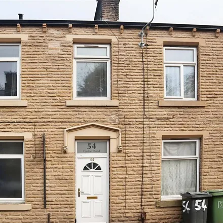 Rent this 1 bed room on Fenton Road in Huddersfield, HD1 3RY