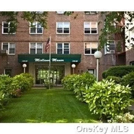 Image 2 - 182-25 Wexford Terrace, New York, NY 11432, USA - Apartment for sale