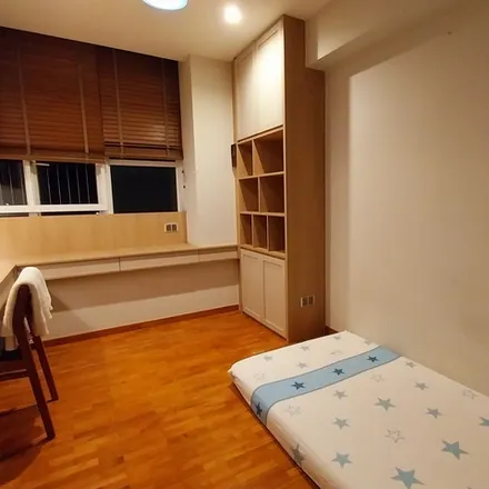 Rent this 1 bed room on The Pearl in Mount Faber Road, Singapore 090109