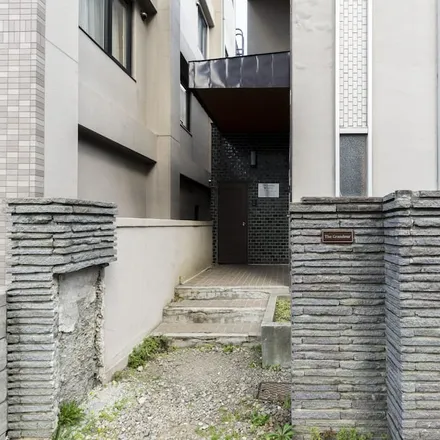 Image 1 - 6-1-37 Minami 11 Jonishi Chuo Ward - House for rent
