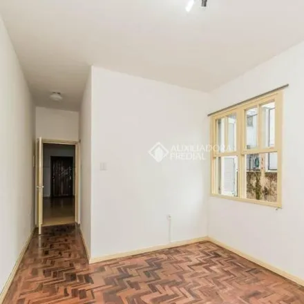 Rent this 1 bed apartment on Rua Guararapes in Petrópolis, Porto Alegre - RS