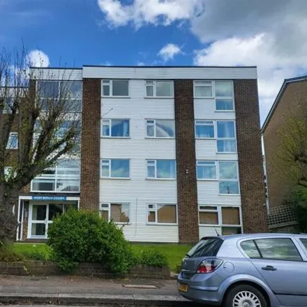 Buy this 2 bed apartment on Park Road in London, EN4 9QF