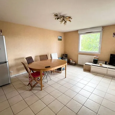 Image 6 - 70 rue du Rassat, 63000 Clermont-Ferrand, France - Apartment for rent