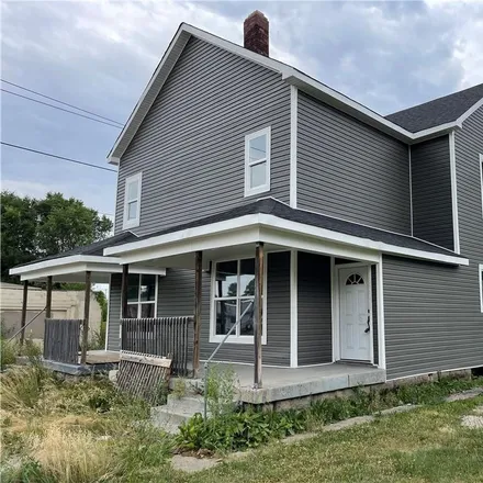 Buy this studio house on 10 North Keystone Avenue in Indianapolis, IN 46201