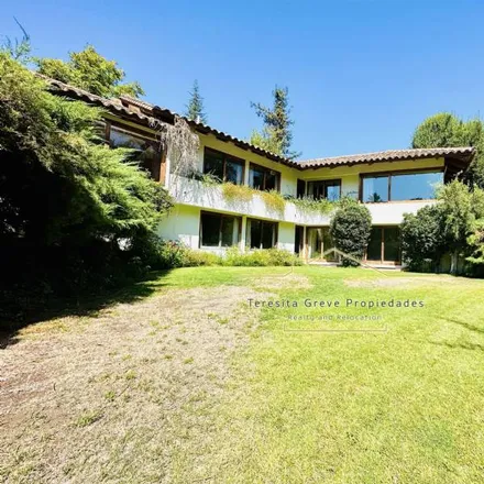 Buy this 6 bed house on Cerro Laguna 8996 in 770 0651 Lo Barnechea, Chile