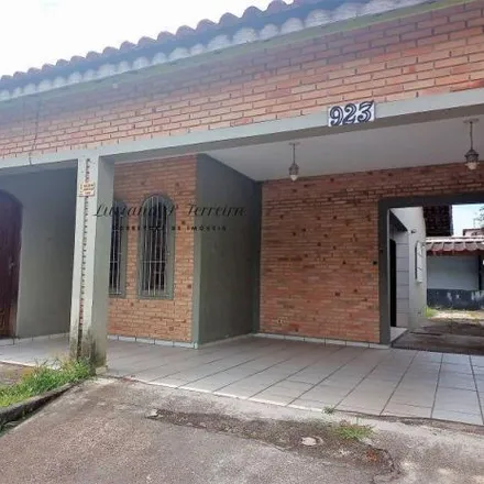 Buy this 3 bed house on Avenida Maranhão in Jardim Primavera, Caraguatatuba - SP