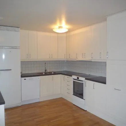 Rent this 7 bed apartment on Olof Hermelins väg in 182 75 Danderyds kommun, Sweden
