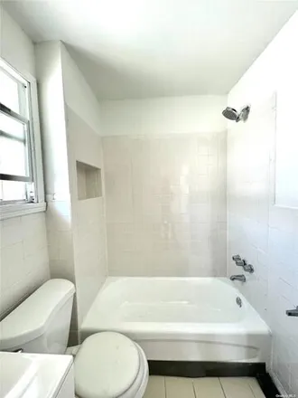 Image 6 - 259-23 Francis Lewis Boulevard, New York, NY 11422, USA - Apartment for rent
