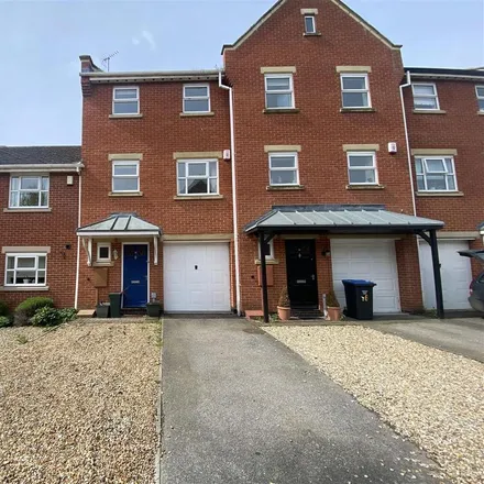 Rent this 3 bed townhouse on 5 Yeomanry Court in Market Harborough, LE16 9BL