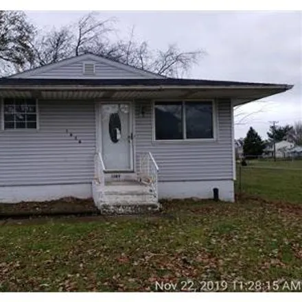 Buy this 2 bed house on 1278 East 33rd Street in Erie, PA 16504