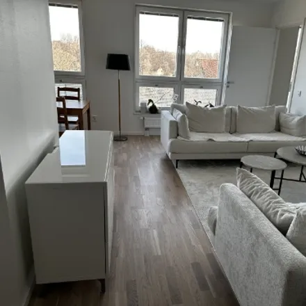 Rent this 4 bed condo on Solnavägen in 171 64 Solna kommun, Sweden