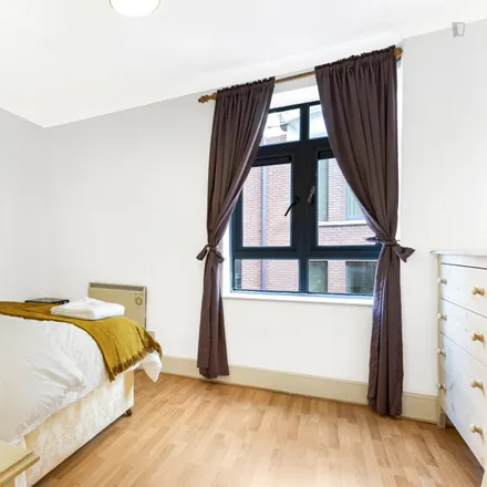 Image 8 - 35 Fann Street, Barbican, London, EC2Y 8DY, United Kingdom - Apartment for rent