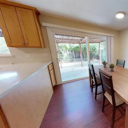 Image 3 - 430 Palo Verde Drive, Sunnyvale, CA 95086, USA - Room for rent