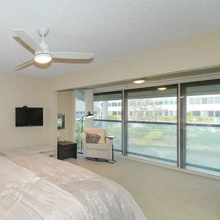 Rent this 3 bed condo on Sarasota