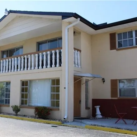 Rent this 1 bed condo on 2171 Collier Avenue in Fort Myers, FL 33901