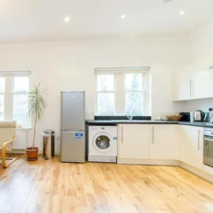 Rent this 3 bed apartment on Platanos College in Stockwell Park Road, Stockwell Park