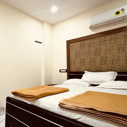 Rent this 5 bed apartment on 682024 in Kerala, India