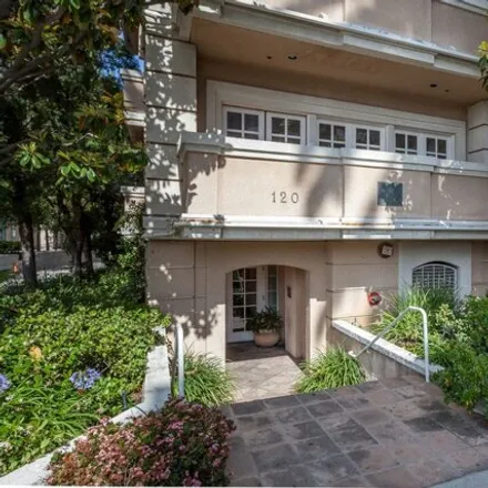 Image 3 - 102 South Palm Drive, Beverly Hills, CA 90212, USA - Condo for sale