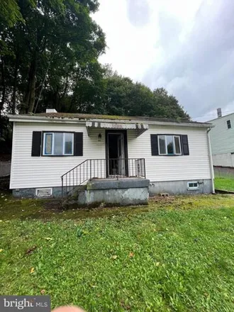Buy this 3 bed house on 557 North 9th Street in Pottsville, PA 17901