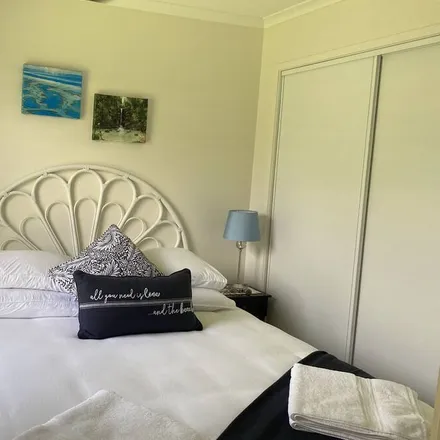Rent this 1 bed house on Holloways Beach in Cairns Regional, Queensland