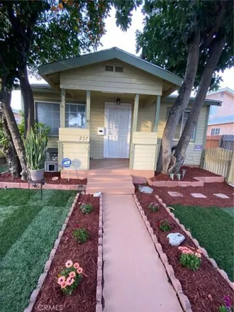 Buy this 1 bed house on 241 East 56th Street in Long Beach, CA 90805