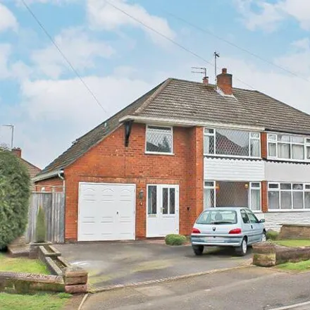 Buy this 3 bed duplex on Greenfield View in Dudley, DY3 3NG