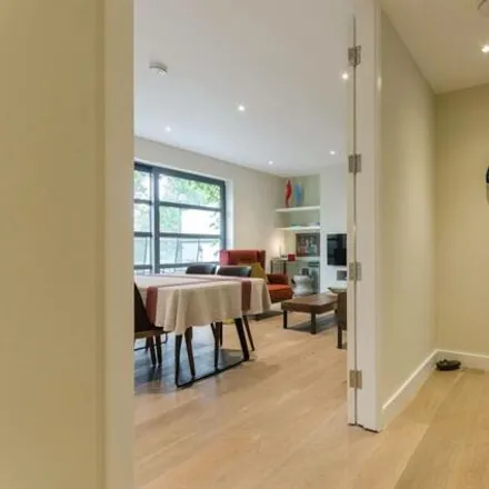 Image 5 - 119 Haverstock Hill, Maitland Park, London, NW3 4RY, United Kingdom - Apartment for rent