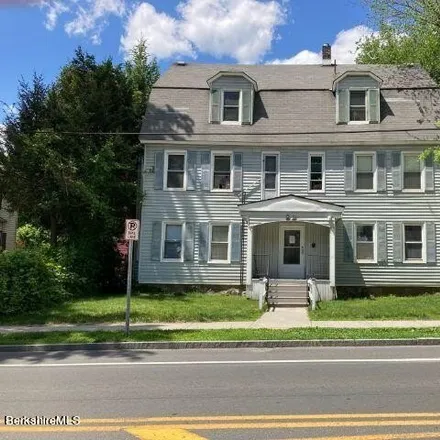 Buy this 2studio house on 82 West Housatonic Street in Pittsfield, MA 01201