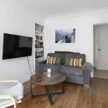 Rent this 1 bed apartment on 75020 Paris