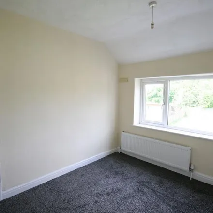 Rent this 2 bed duplex on John Street in Droylsden, M43 6HB