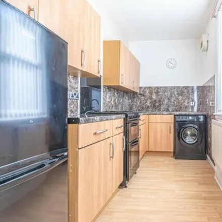 Image 7 - 13 Melville Gardens, Burntisland, KY3 0DT, United Kingdom - Apartment for sale