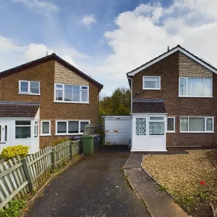 Buy this 3 bed house on Selkirk Drive in Madeley, TF7 4JE