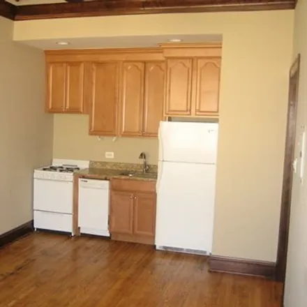 Rent this studio apartment on 4755 N Sawyer Ave