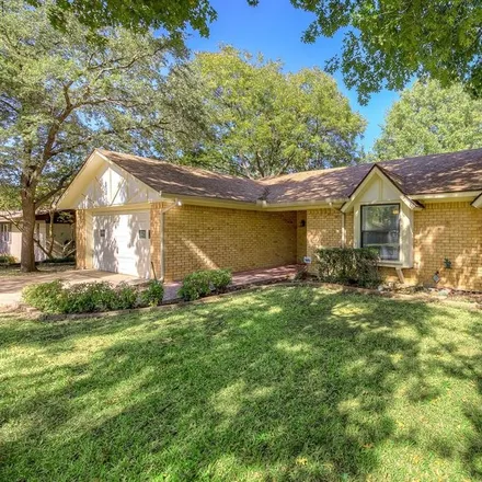 Image 3 - 2828 Canyon Drive, Grapevine, TX 76051, USA - House for sale