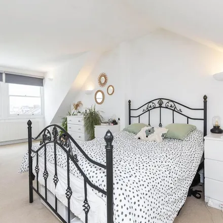 Rent this 2 bed apartment on Ashby House in 26 Streatley Road, London