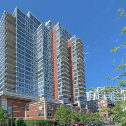 Buy this 2 bed condo on Prairie Pointe in 1600 South Prairie Avenue, Chicago