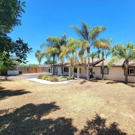 Image 3 - 15940 Ozland Ave, Valley Center, California, 92082 - House for sale
