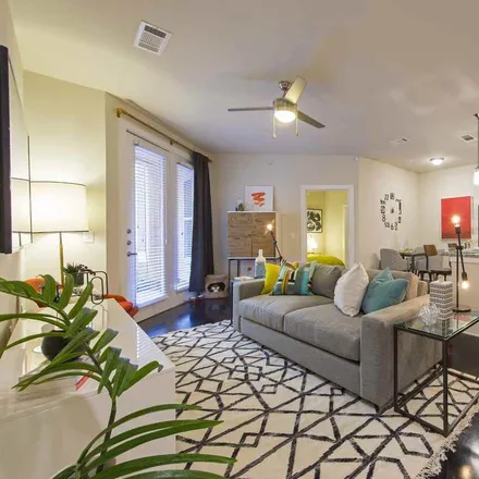 Image 3 - White Oak Bayou Greenway, Houston, TX 77007, USA - Apartment for rent