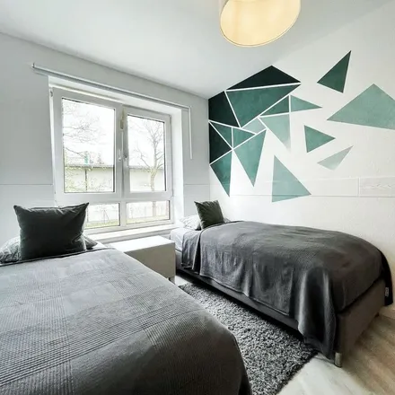 Rent this 3 bed apartment on Kieler Straße 601c in 22525 Hamburg, Germany