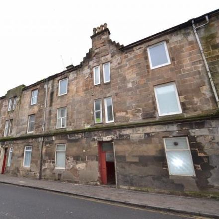 Rent this 1 bed apartment on Cathie's Dry Cleaners in Glasgow Road, Dumbarton
