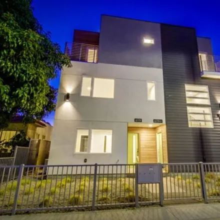 Rent this 3 bed townhouse on 6119 Fountain Avenue in Los Angeles, CA 90028