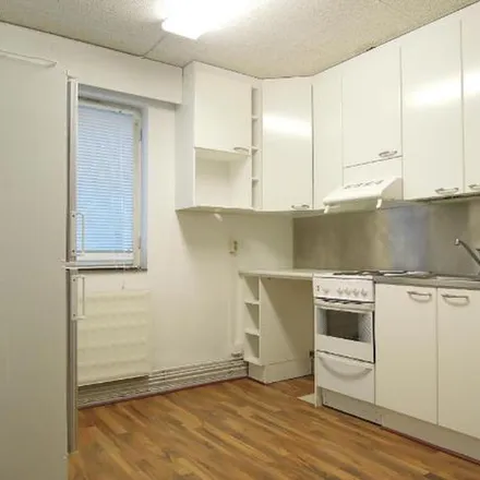 Rent this 2 bed apartment on Kappelinkatu in 38700 Kankaanpää, Finland
