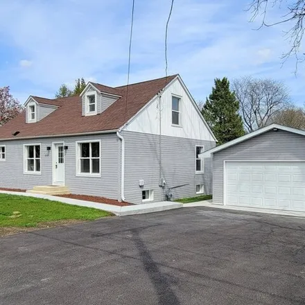 Image 1 - Winfield Public Library, 0S291 Sunnyside Avenue, Winfield, IL 60190, USA - House for sale