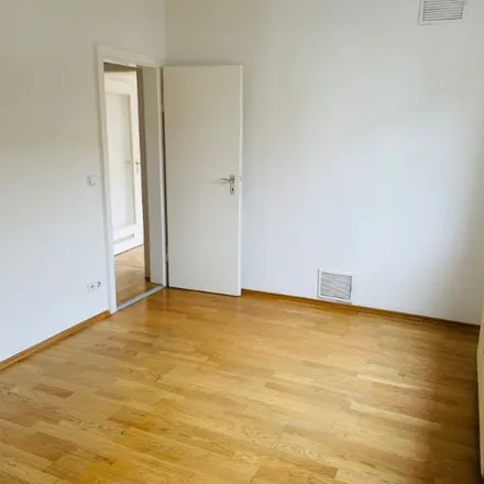 Rent this 3 bed apartment on Obere Kanalstraße 19 in 90429 Nuremberg, Germany