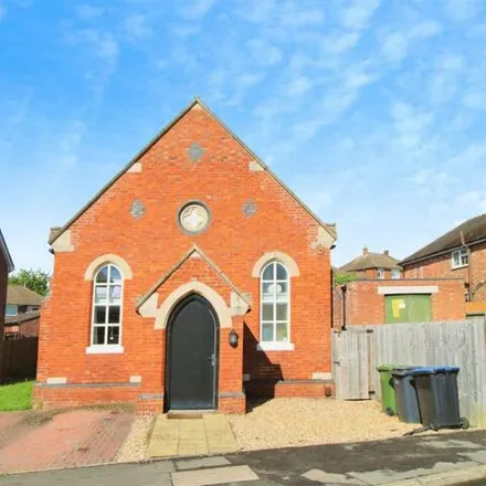 Rent this 3 bed duplex on Wesley Road Methodist Church in Wesley Road, Rugby